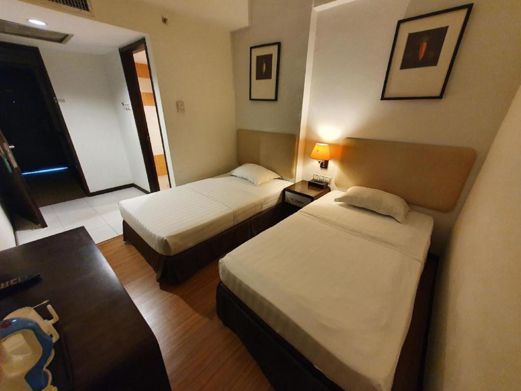 Ritz Garden Hotel Ipoh Buitenkant foto