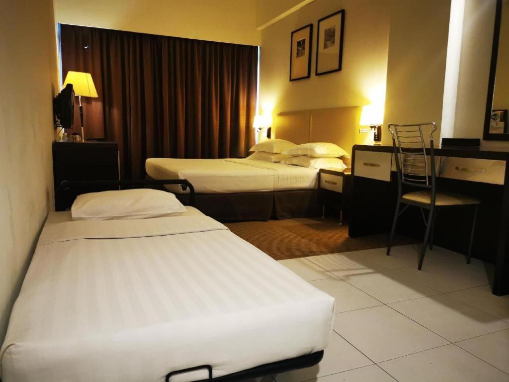 Ritz Garden Hotel Ipoh Buitenkant foto