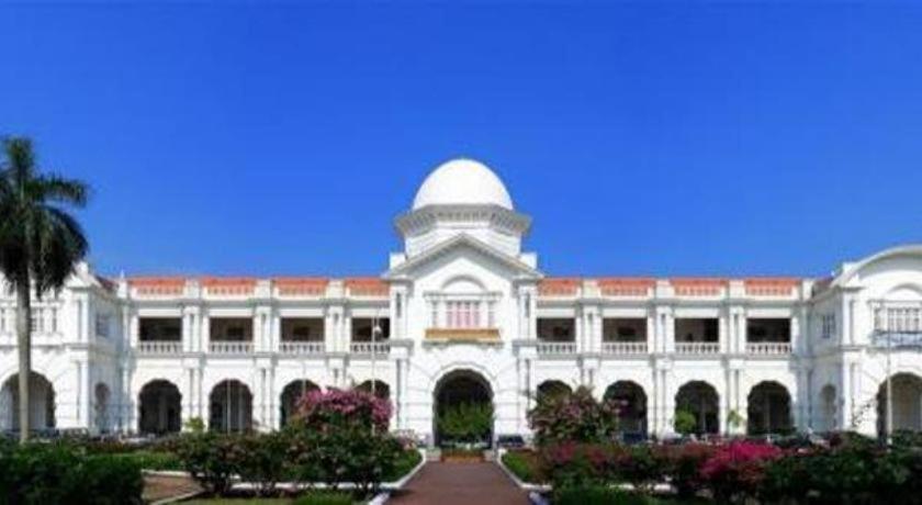 Ritz Garden Hotel Ipoh Buitenkant foto