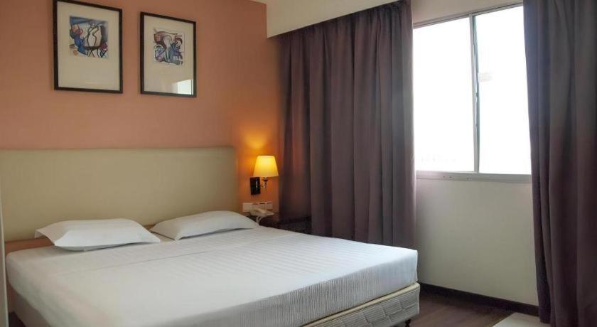 Ritz Garden Hotel Ipoh Buitenkant foto