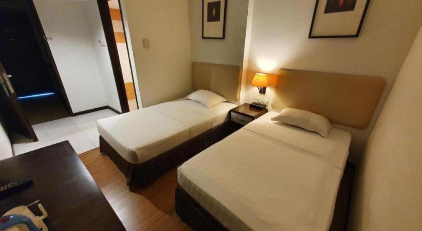 Ritz Garden Hotel Ipoh Buitenkant foto